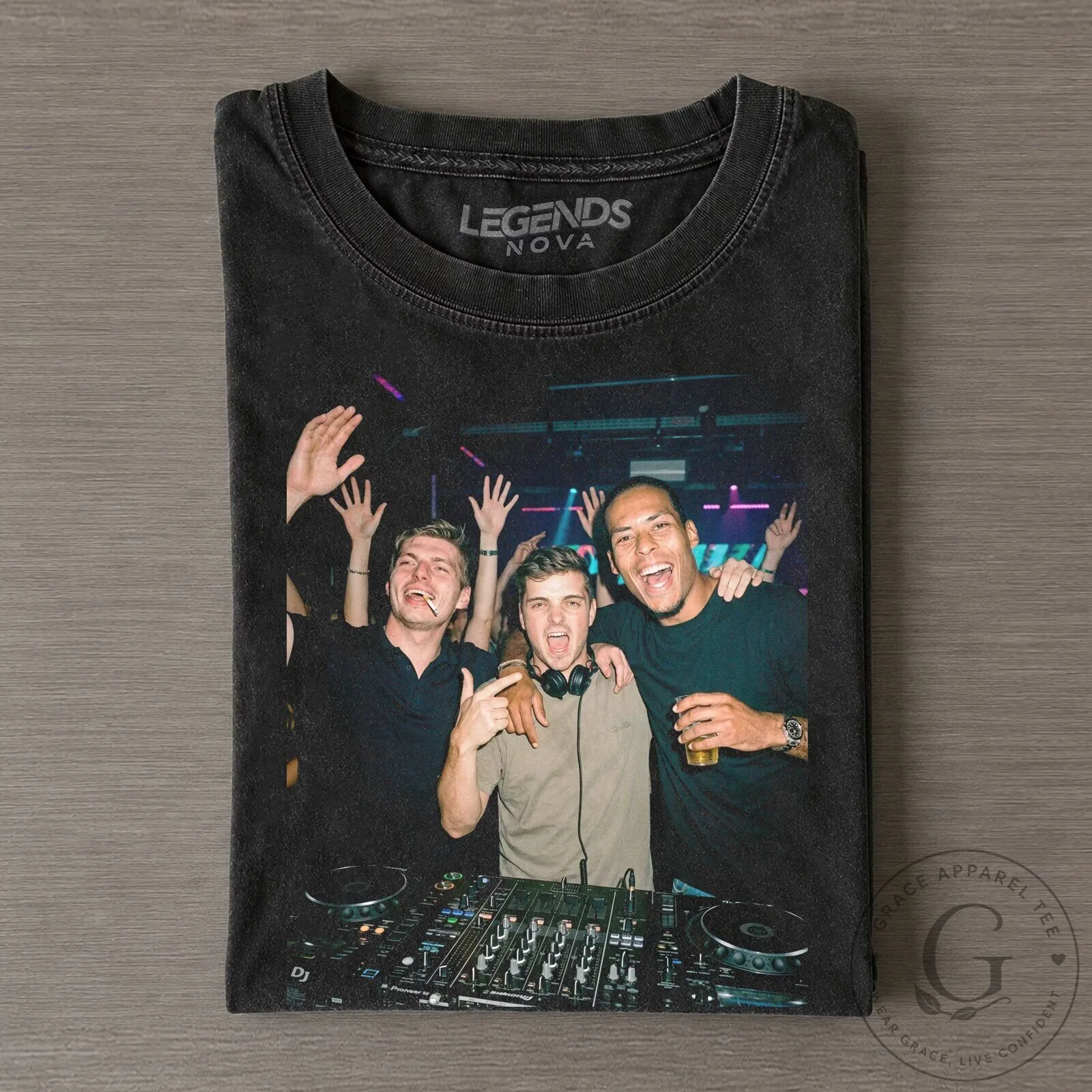 Max Verstappen Martin Garrix Virgil van Dijk Legends Nova T-Shirt