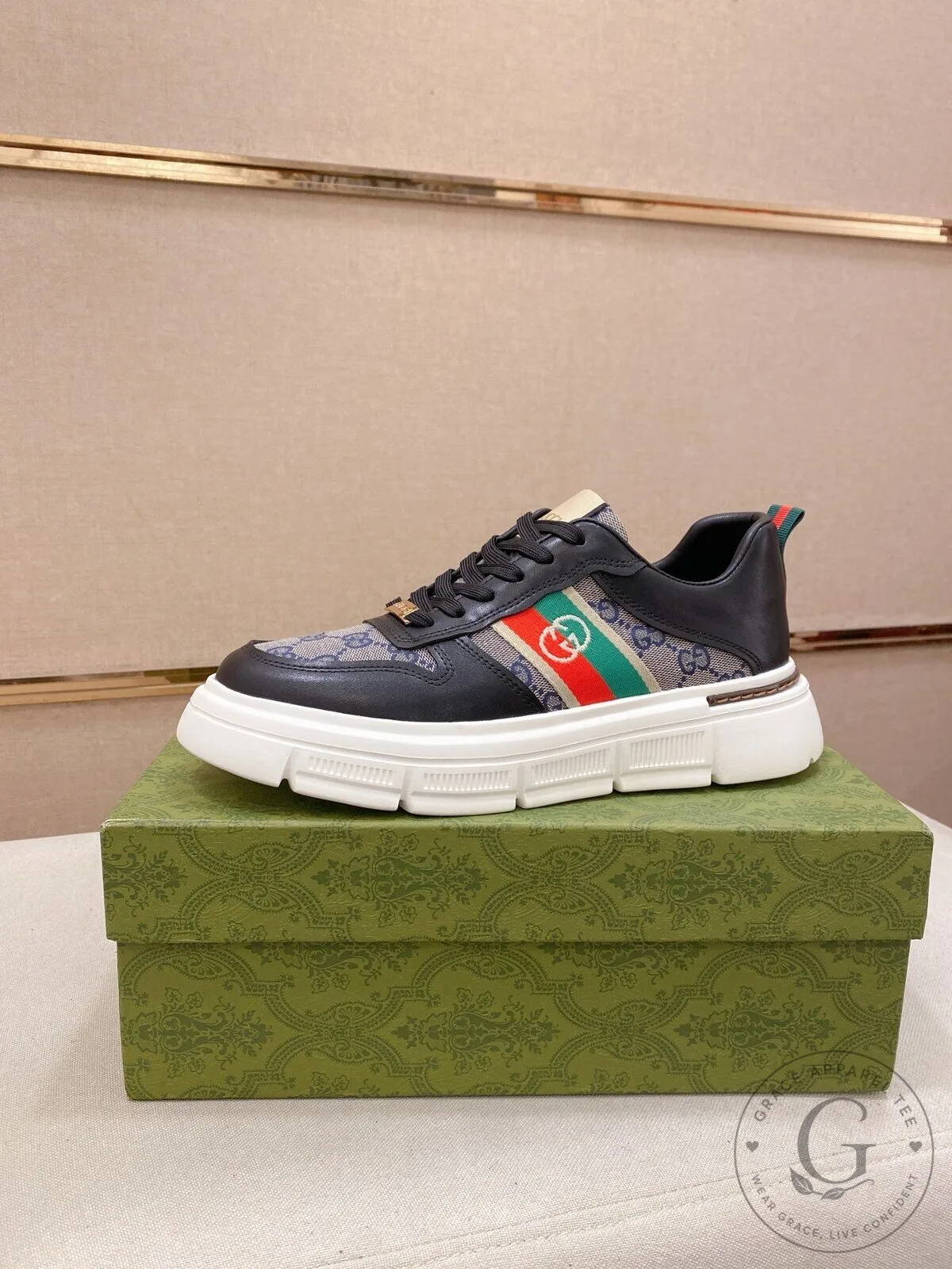 Gucci Interlocking G Stripe Pattern Black Leather Fashion Sneakers